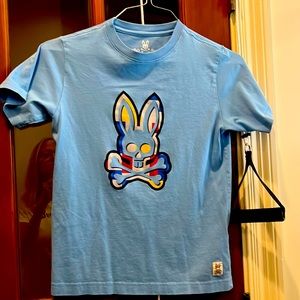 Blue boy’s large Psycho Bunny tshirt